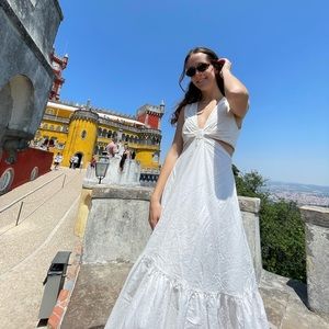 Meet your Posher, Hillary